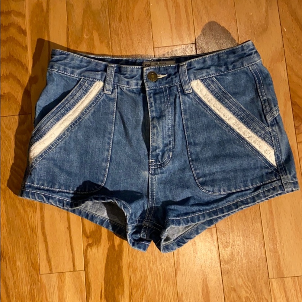 Free People high rise jean shorts size 27 - Picture 2 of 8